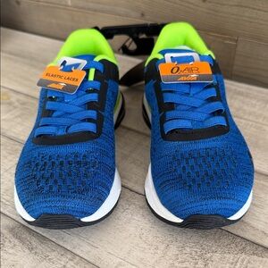 AVIA Kids Blue and Green Athletic Shoes, NWT